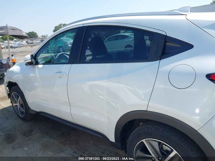 VIN 3CZRU6H58MM716477 2021 HONDA HR-V EX