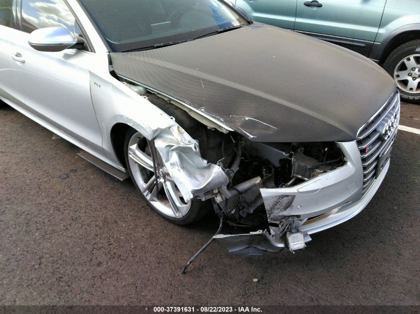 2013 AUDI S8 WAUD2AFD3DN009602