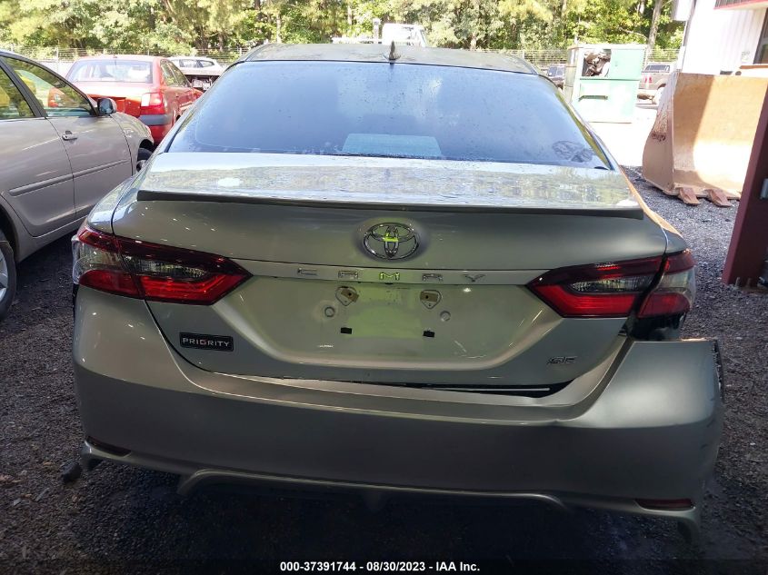 2022 TOYOTA CAMRY SE - 4T1G11AKXNU043984
