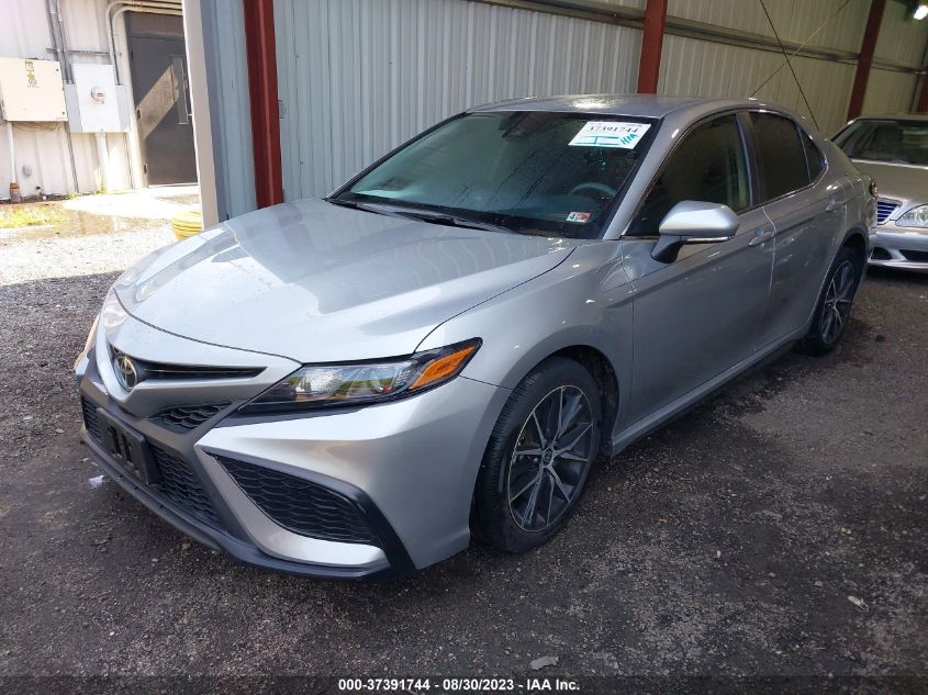 2022 TOYOTA CAMRY SE - 4T1G11AKXNU043984