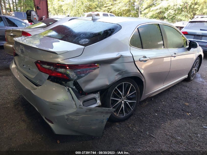 2022 TOYOTA CAMRY SE - 4T1G11AKXNU043984