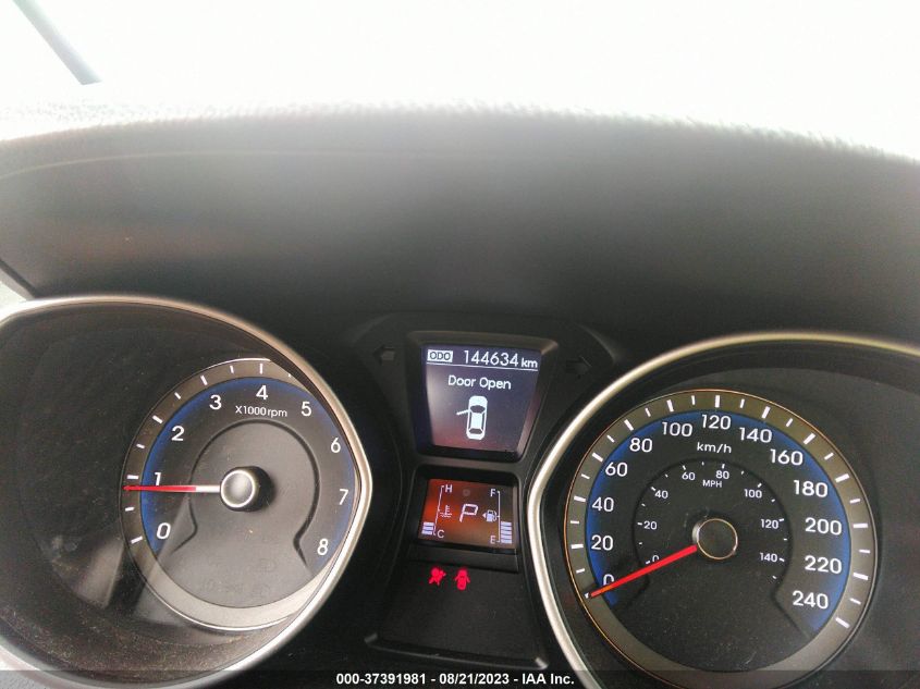 2014 HYUNDAI ELANTRA GT GLS - KMHD35LH1EU172590