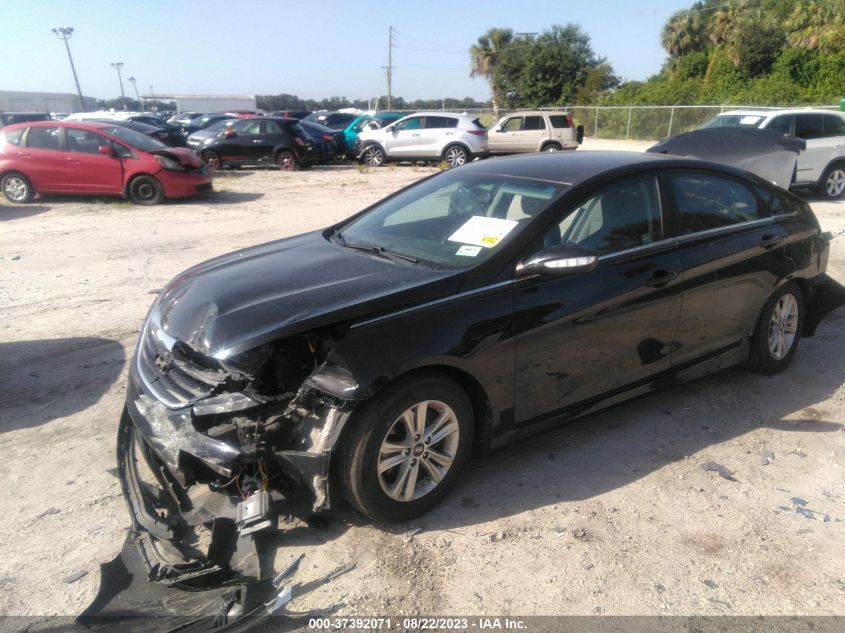 2014 HYUNDAI SONATA GLS - 5NPEB4AC9EH819017