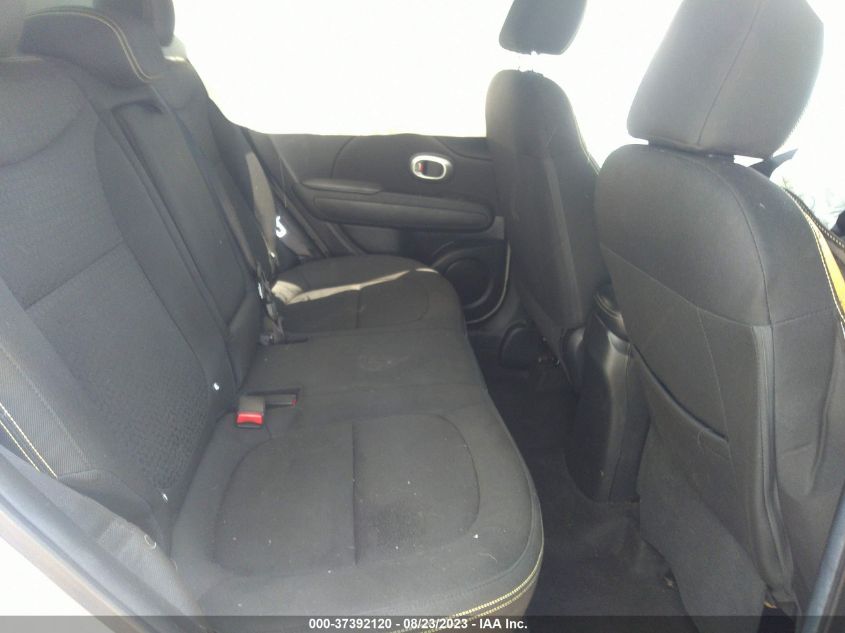 2015 KIA SOUL + - KNDJP3A56F7186073