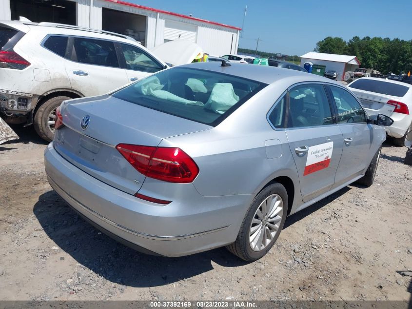 2016 VOLKSWAGEN PASSAT 1.8T SE - 1VWBS7A38GC017087