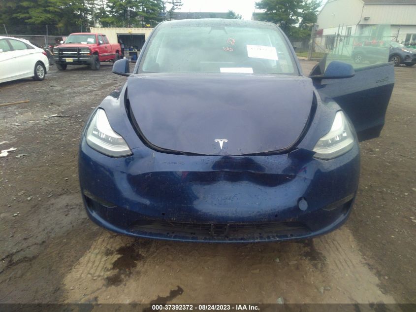 2021 TESLA MODEL Y LONG RANGE - 5YJYGDEE1MF125526