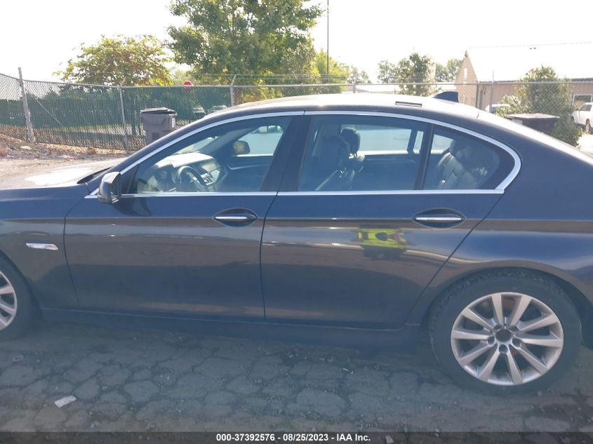 2013 BMW 5 SERIES 528I XDRIVE - WBAXH5C52DD107817