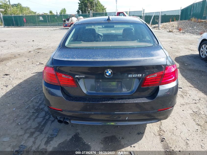 2013 BMW 5 SERIES 528I XDRIVE - WBAXH5C52DD107817