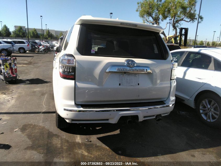 2019 TOYOTA 4RUNNER SR5 - JTEZU5JR6K5194430