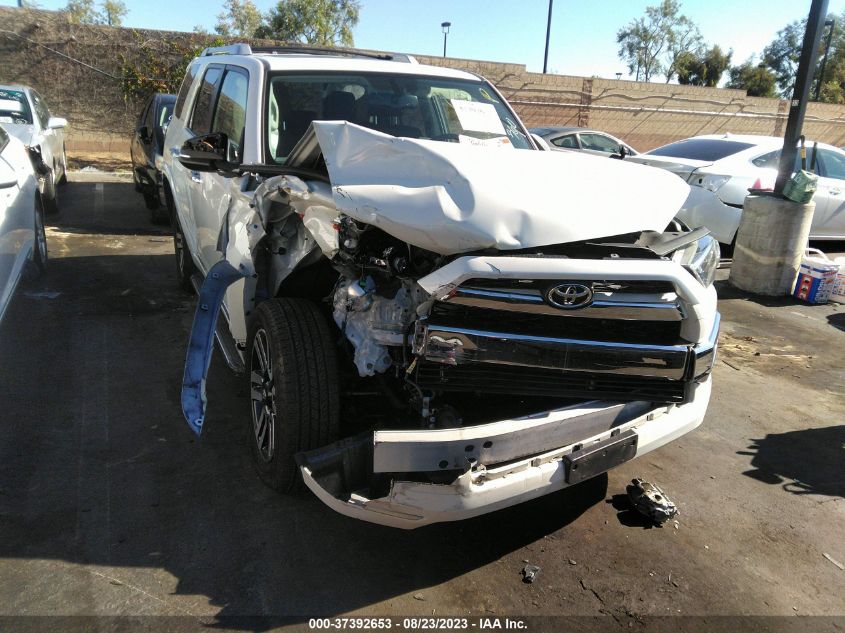 2019 TOYOTA 4RUNNER SR5 - JTEZU5JR6K5194430
