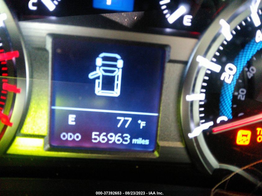2019 TOYOTA 4RUNNER SR5 - JTEZU5JR6K5194430