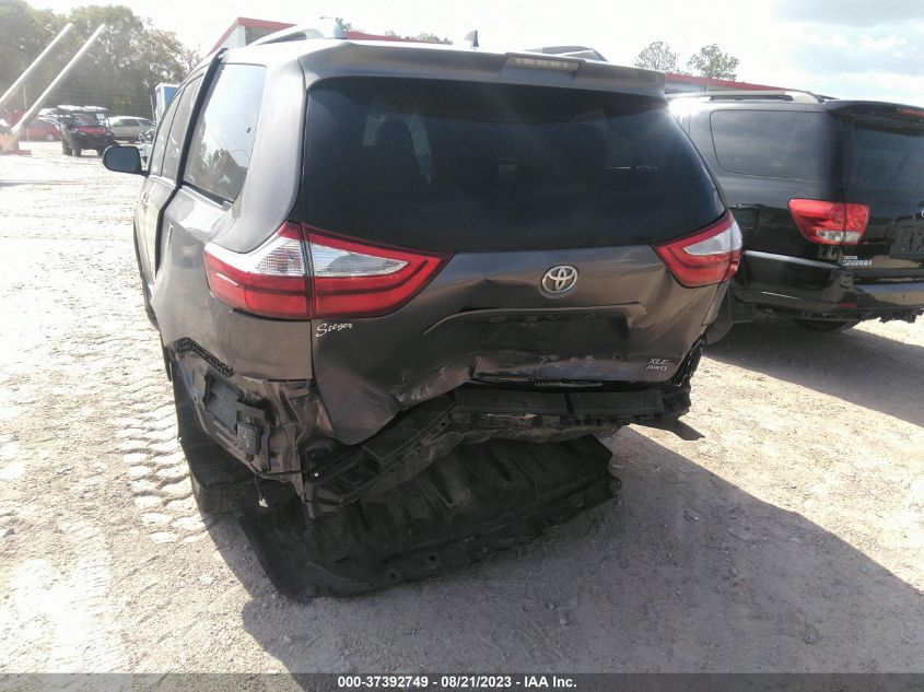 2019 TOYOTA SIENNA XLE - 5TDDZ3DCXKS219447