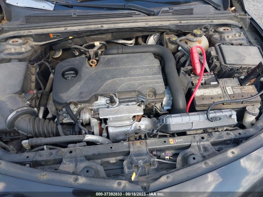 2018 CHEVROLET MALIBU LT - 1G1ZD5ST8JF198267
