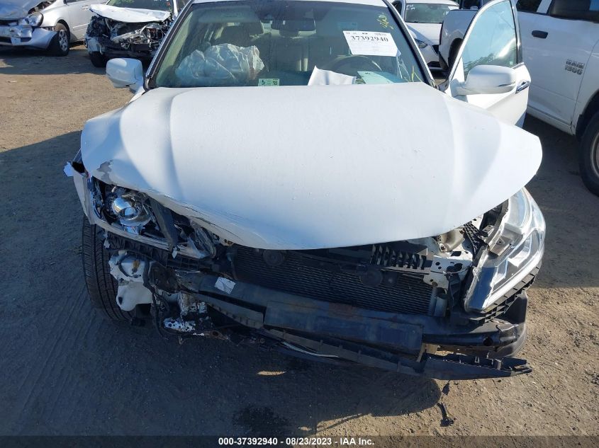 2016 HONDA ACCORD SEDAN EX-L - 1HGCR3F08GA019137