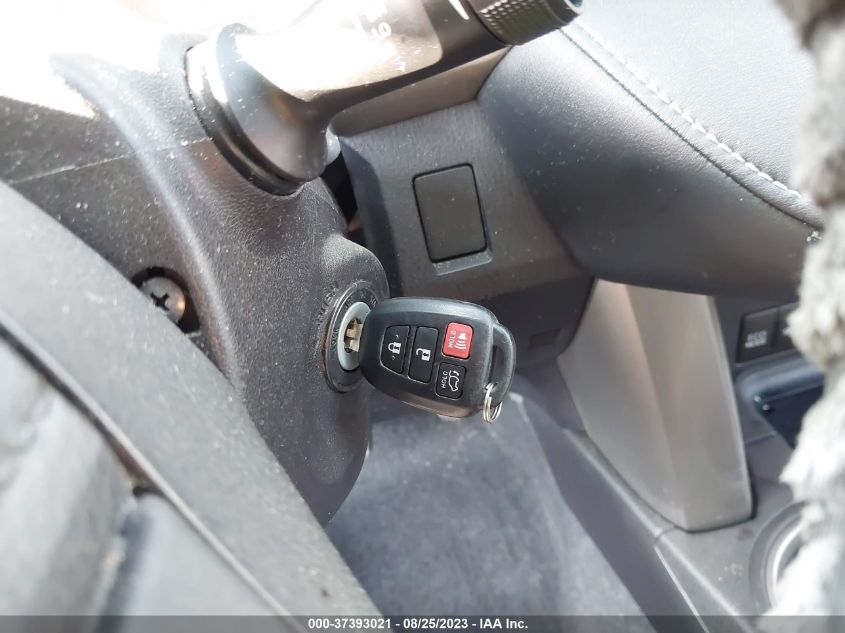 2017 TOYOTA RAV4 XLE - 2T3RFREV2HW602761