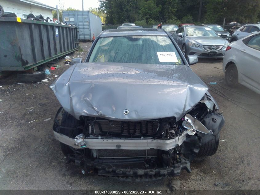 2013 MERCEDES-BENZ C-CLASS C 300 - WDDGF8AB9DF975438