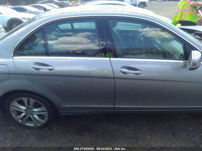 2013 MERCEDES-BENZ C-CLASS C 300 - WDDGF8AB9DF975438