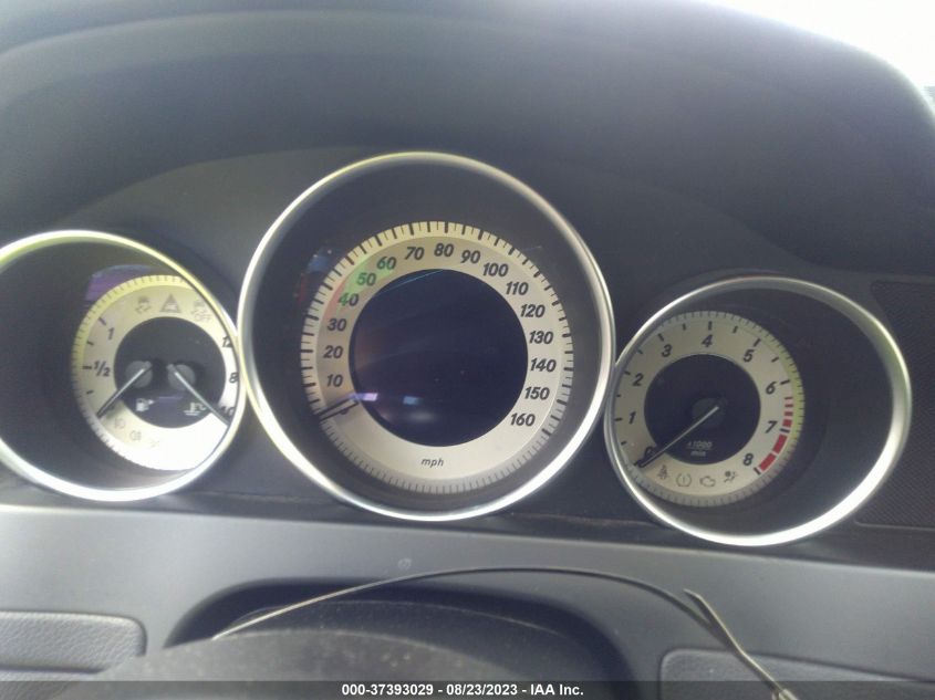 2013 MERCEDES-BENZ C-CLASS C 300 - WDDGF8AB9DF975438