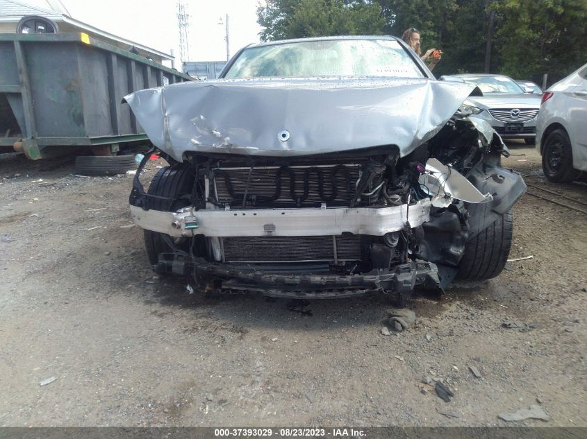 2013 MERCEDES-BENZ C-CLASS C 300 - WDDGF8AB9DF975438
