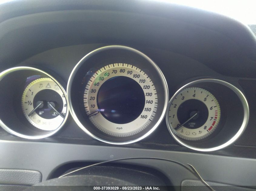 2013 MERCEDES-BENZ C-CLASS C 300 - WDDGF8AB9DF975438