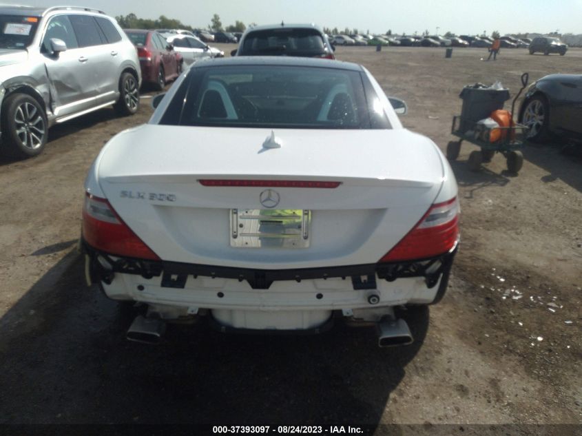 2016 MERCEDES-BENZ SLK SLK 300 - WDDPK3JA0GF122405