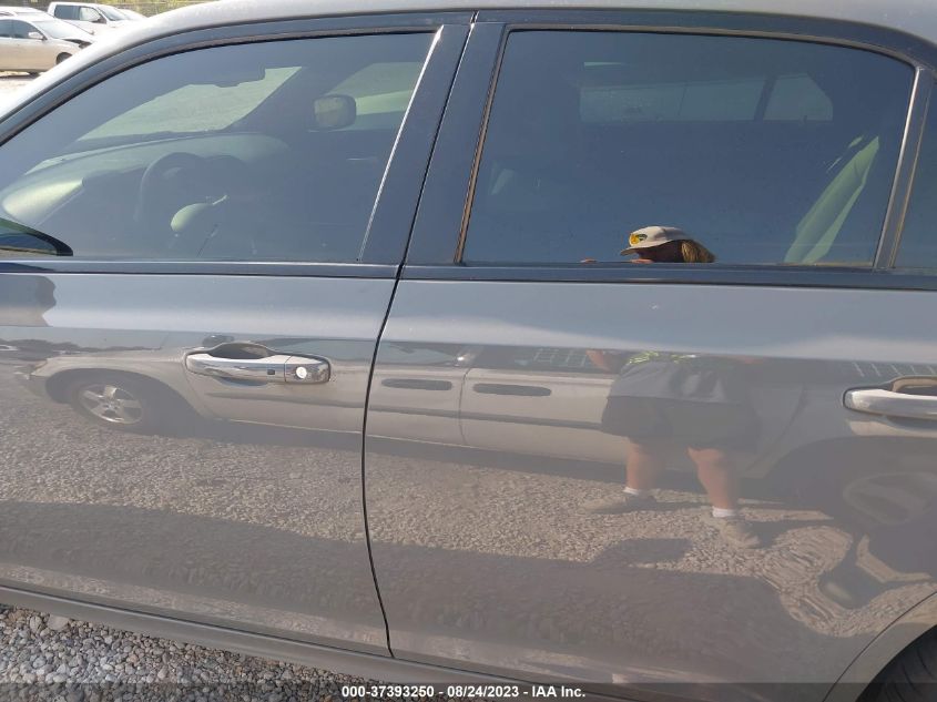 2018 CHRYSLER 300 300S - 2C3CCABT9JH320131