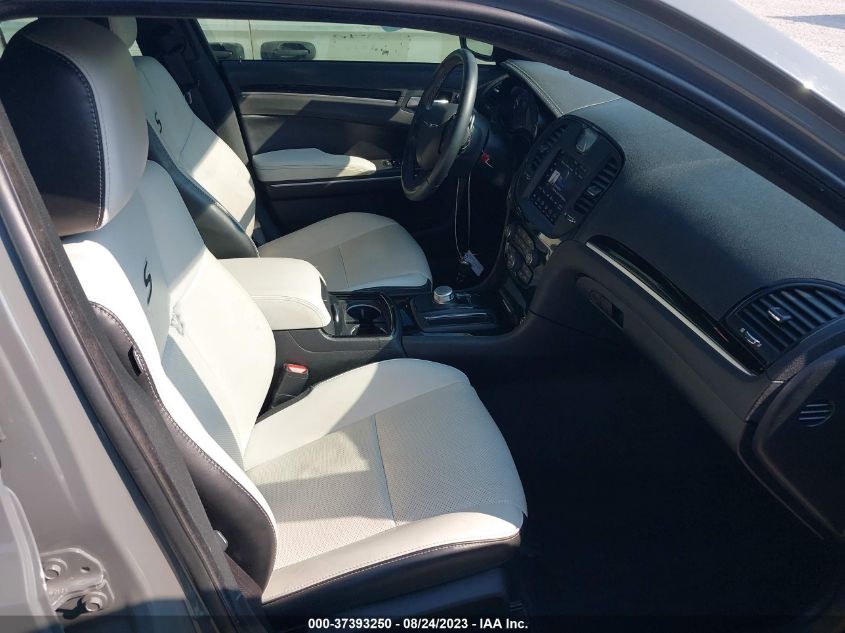 2018 CHRYSLER 300 300S - 2C3CCABT9JH320131