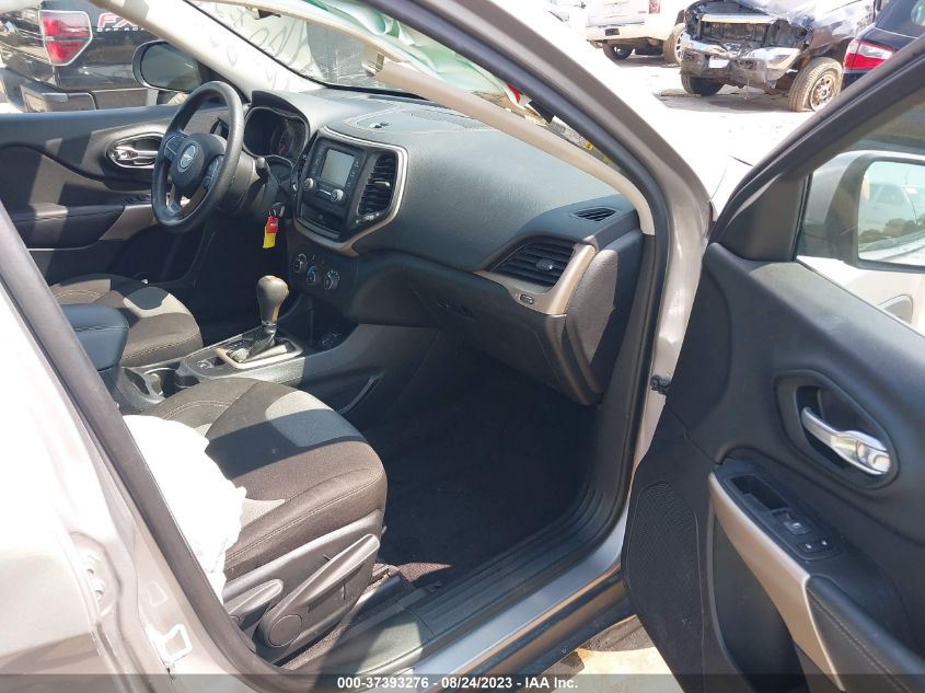 2018 JEEP CHEROKEE LATITUDE - 1C4PJLCB8JD596799