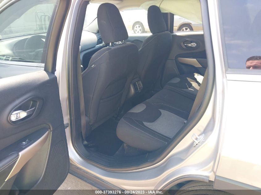 2018 JEEP CHEROKEE LATITUDE - 1C4PJLCB8JD596799