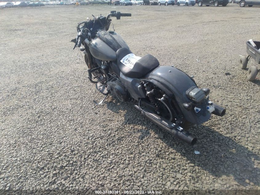 2022 HARLEY-DAVIDSON FLHXST - 1HD1ABL29NB602965