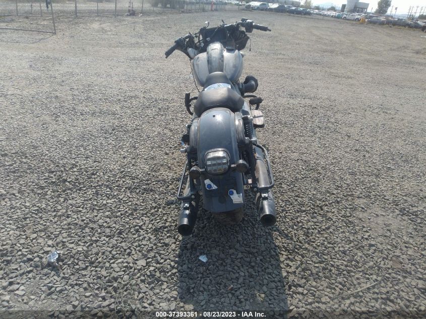 2022 HARLEY-DAVIDSON FLHXST - 1HD1ABL29NB602965