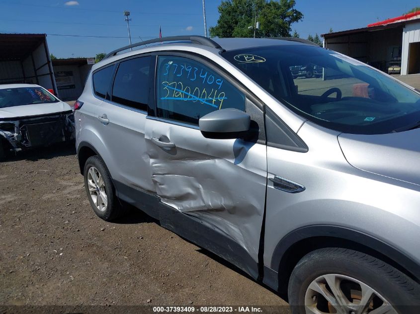 2017 FORD ESCAPE SE - 1FMCU9GDXHUE68753