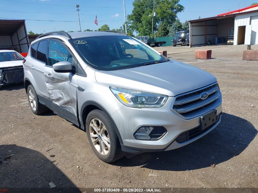 2017 FORD ESCAPE SE - 1FMCU9GDXHUE68753