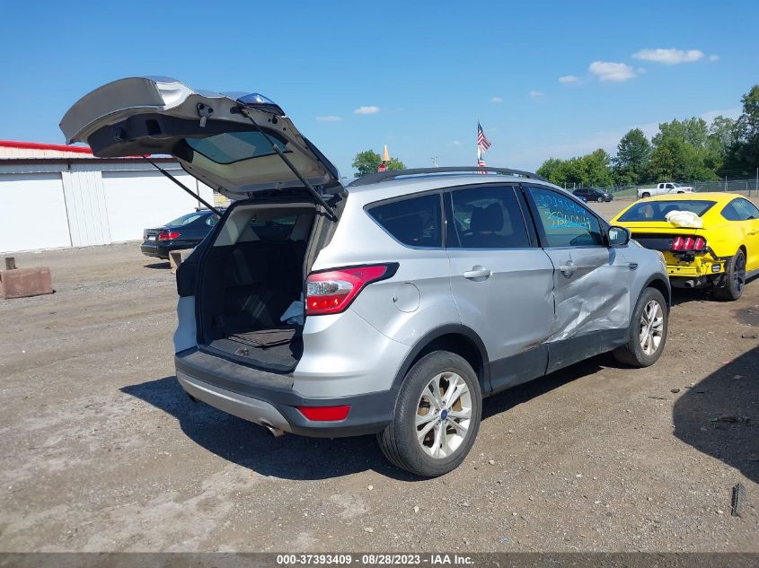 2017 FORD ESCAPE SE - 1FMCU9GDXHUE68753