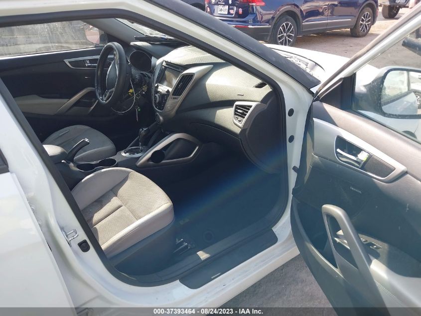 2013 HYUNDAI VELOSTER W/GRAY INT - KMHTC6ADXDU167131