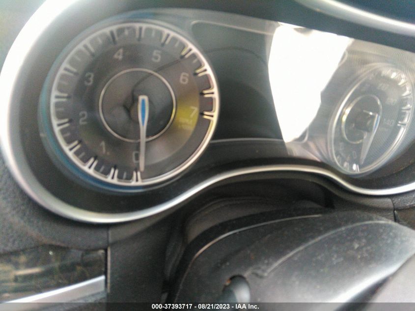 2016 CHRYSLER 300 300C - 2C3CCAEG9GH351192