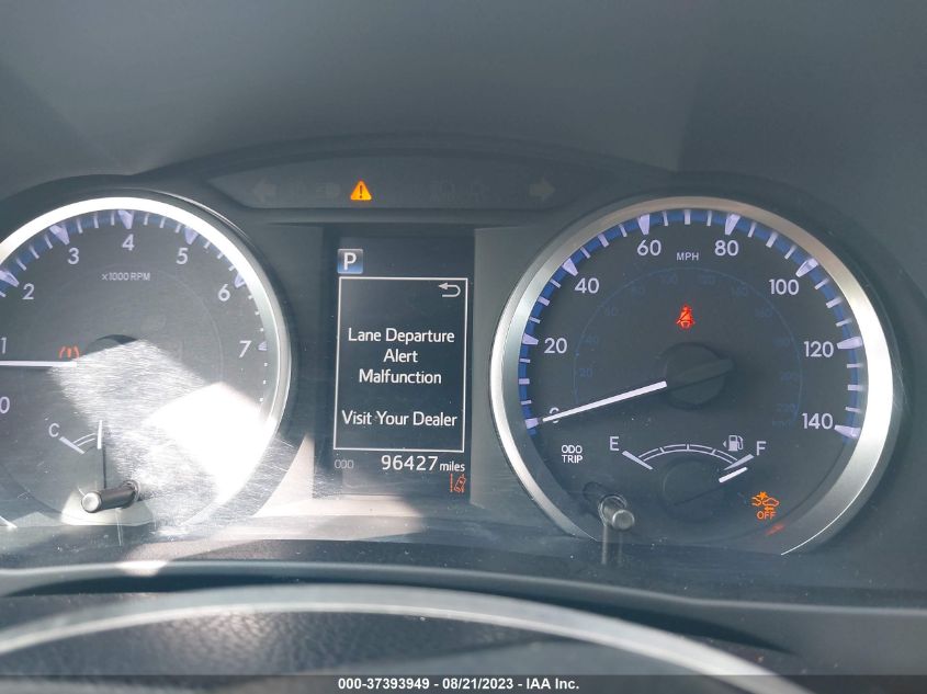 2018 TOYOTA HIGHLANDER LE - 5TDZARFH0JS035755