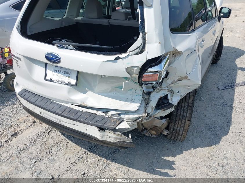 2018 SUBARU FORESTER PREMIUM - JF2SJAEC3JH401027