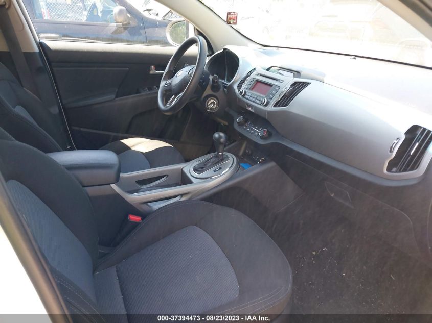 2016 KIA SPORTAGE LX - KNDPBCAC0G7870240