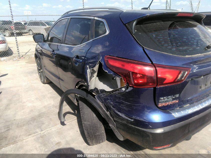 2017 NISSAN ROGUE SPORT SL - JN1BJ1CP3HW008920