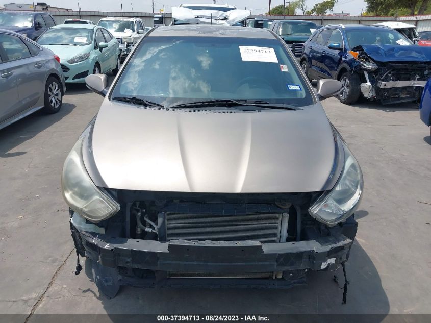 2013 HYUNDAI ACCENT SE - KMHCU5AE5DU083119