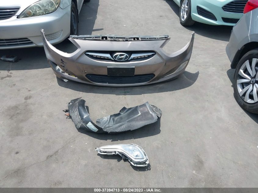 2013 HYUNDAI ACCENT SE - KMHCU5AE5DU083119