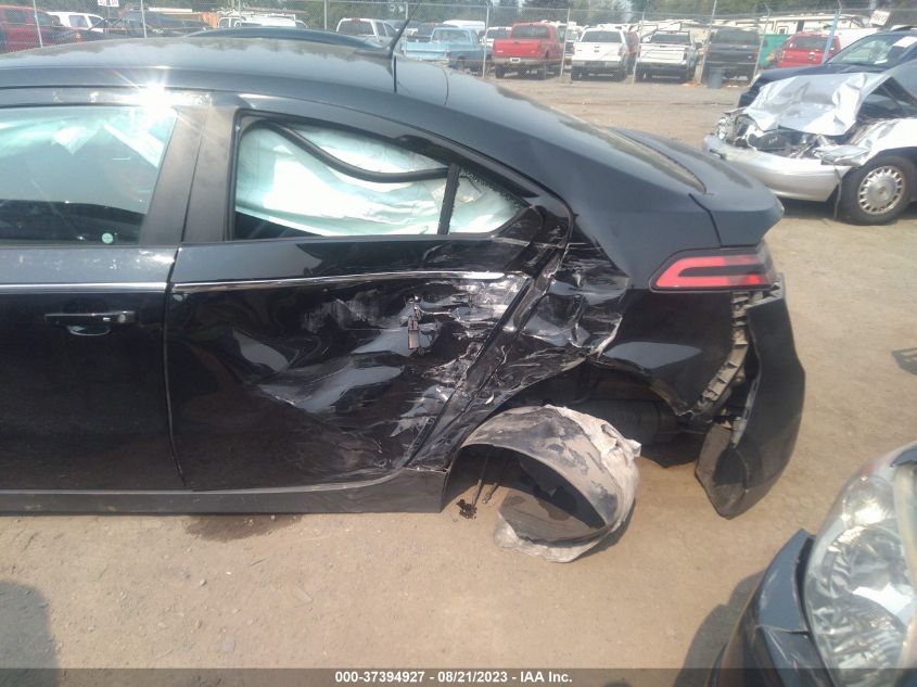 2013 CHEVROLET VOLT - 1G1RB6E47DU104430