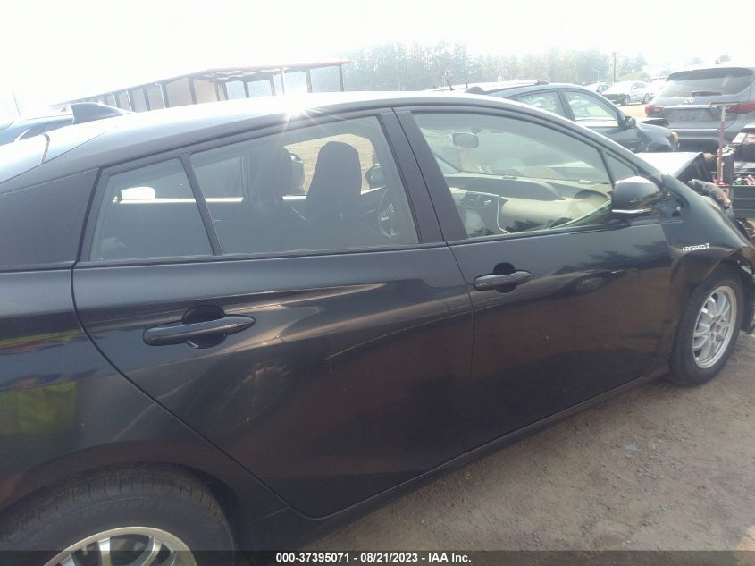 2016 TOYOTA PRIUS TWO - JTDKBRFU4G3519675