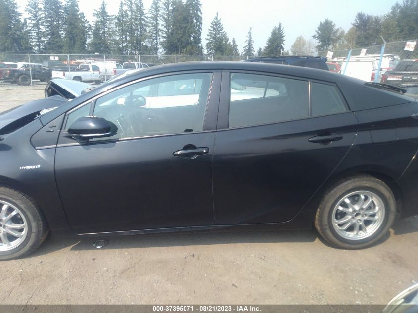 2016 TOYOTA PRIUS TWO - JTDKBRFU4G3519675