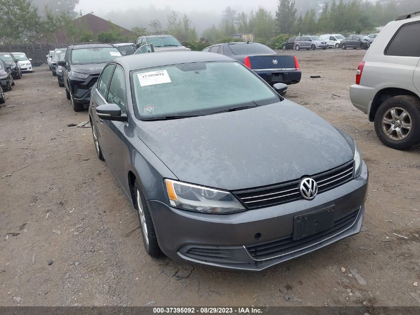 2013 VOLKSWAGEN JETTA SEDAN SE W/CONVENIENCE - 3VWDP7AJ2DM355068