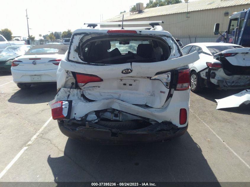 2014 KIA SORENTO LX - 5XYKTCA60EG438801