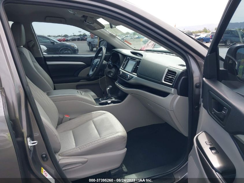 2016 TOYOTA HIGHLANDER LE - 5TDZKRFH5GS180005