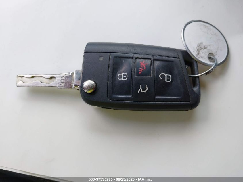 2015 VOLKSWAGEN GOLF TSI S - 3VW917AU6FM093897