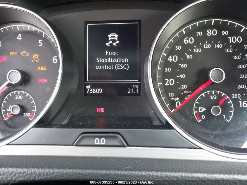 2015 VOLKSWAGEN GOLF TSI S - 3VW917AU6FM093897